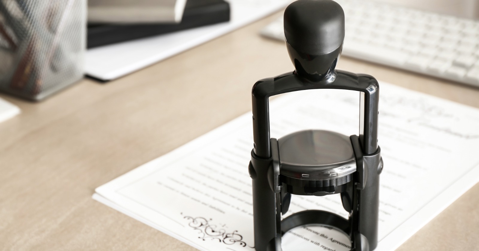 Only 2 States Require a Notarized Bill of Sale. Here Is When Notarizing Actually Protects You.