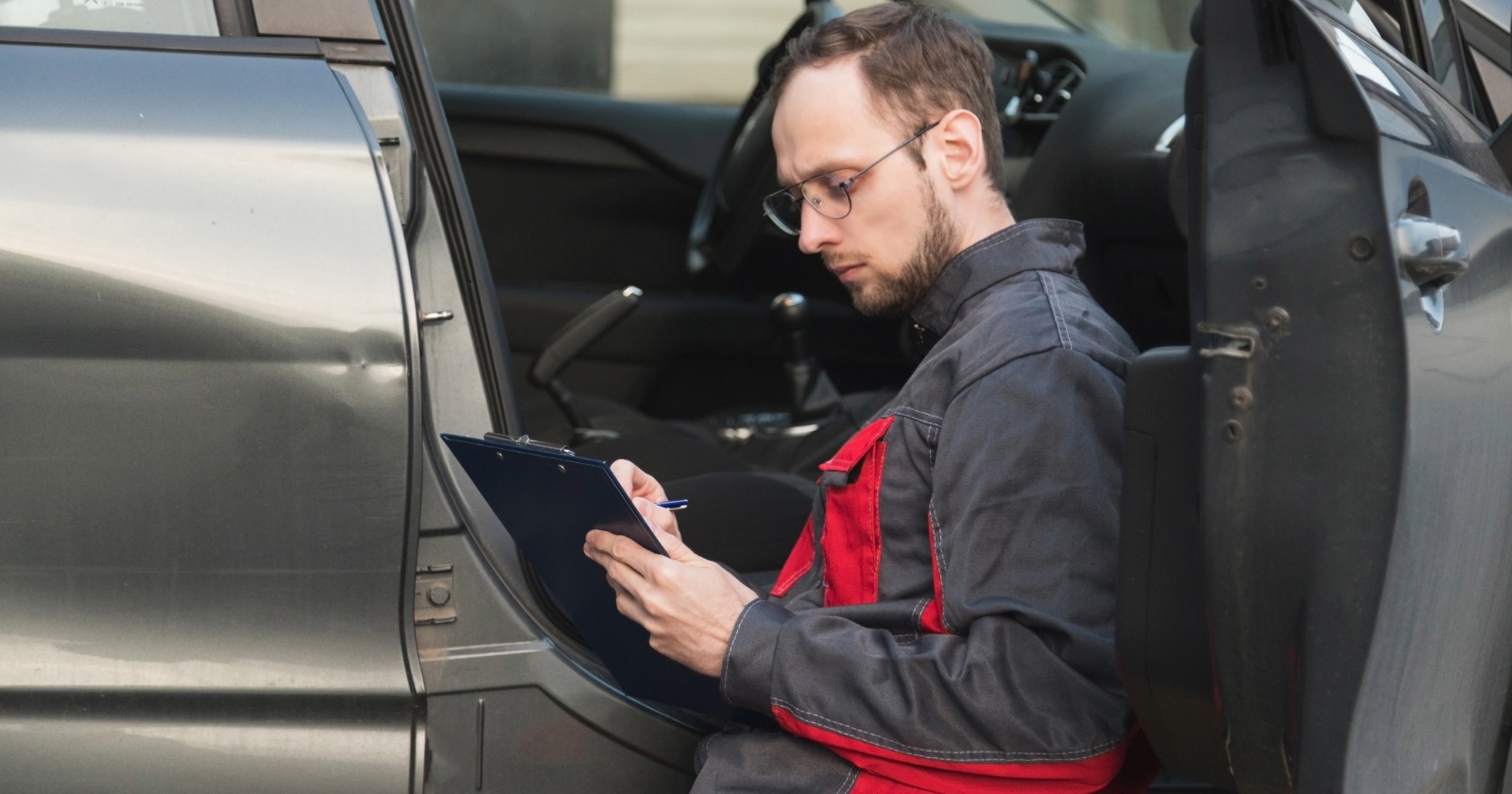 How to run a VIN check before a private sale: NMVTIS and vehicle history