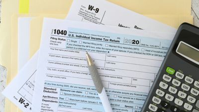 Do you pay taxes when you sell your car?